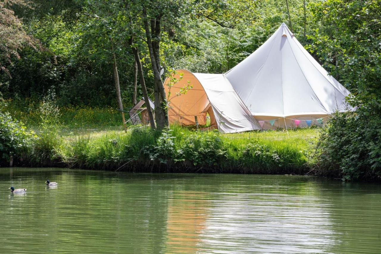 Lloyds Meadow Glamping 호텔 체스터 외부 사진